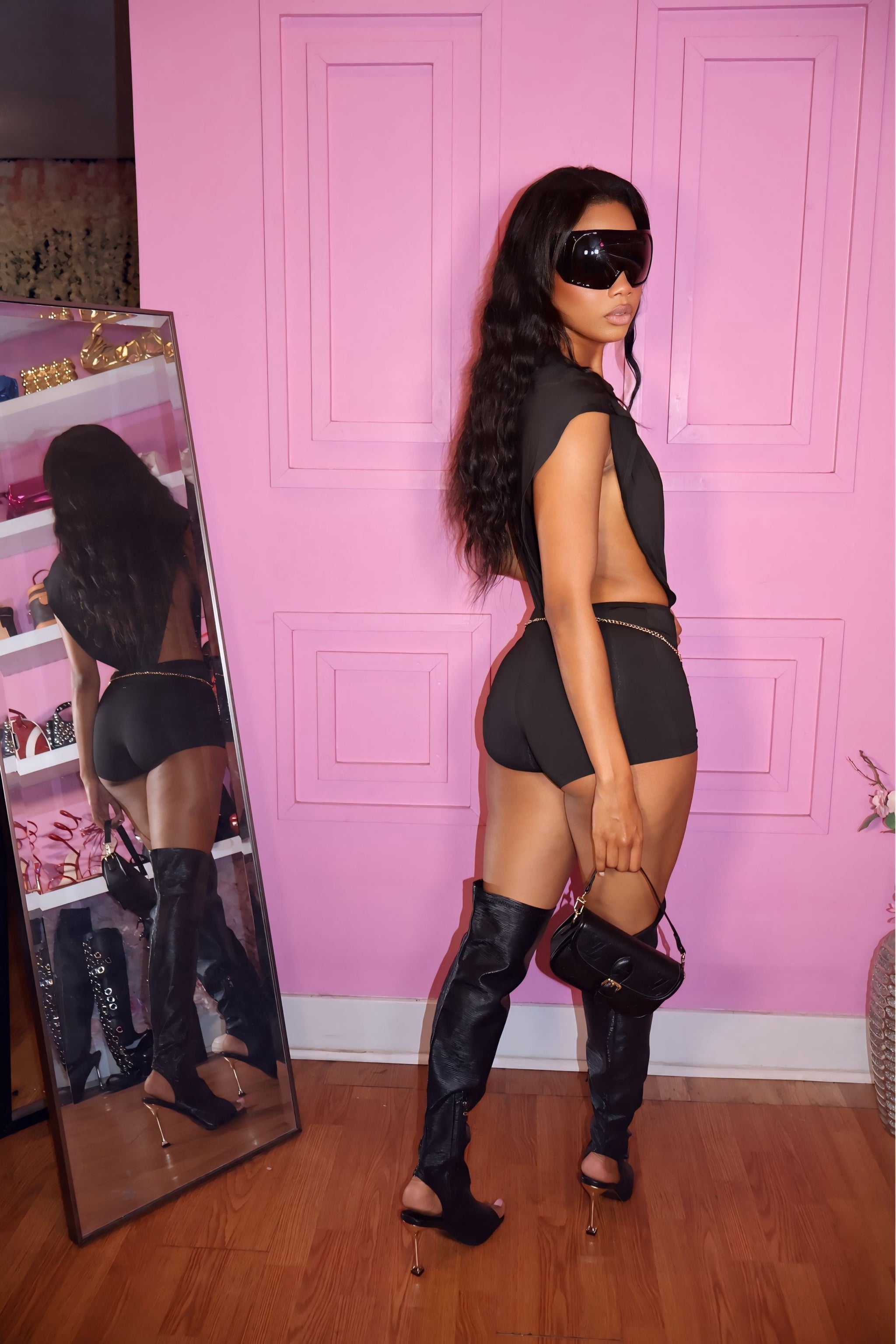 Too Hot To Handle Set