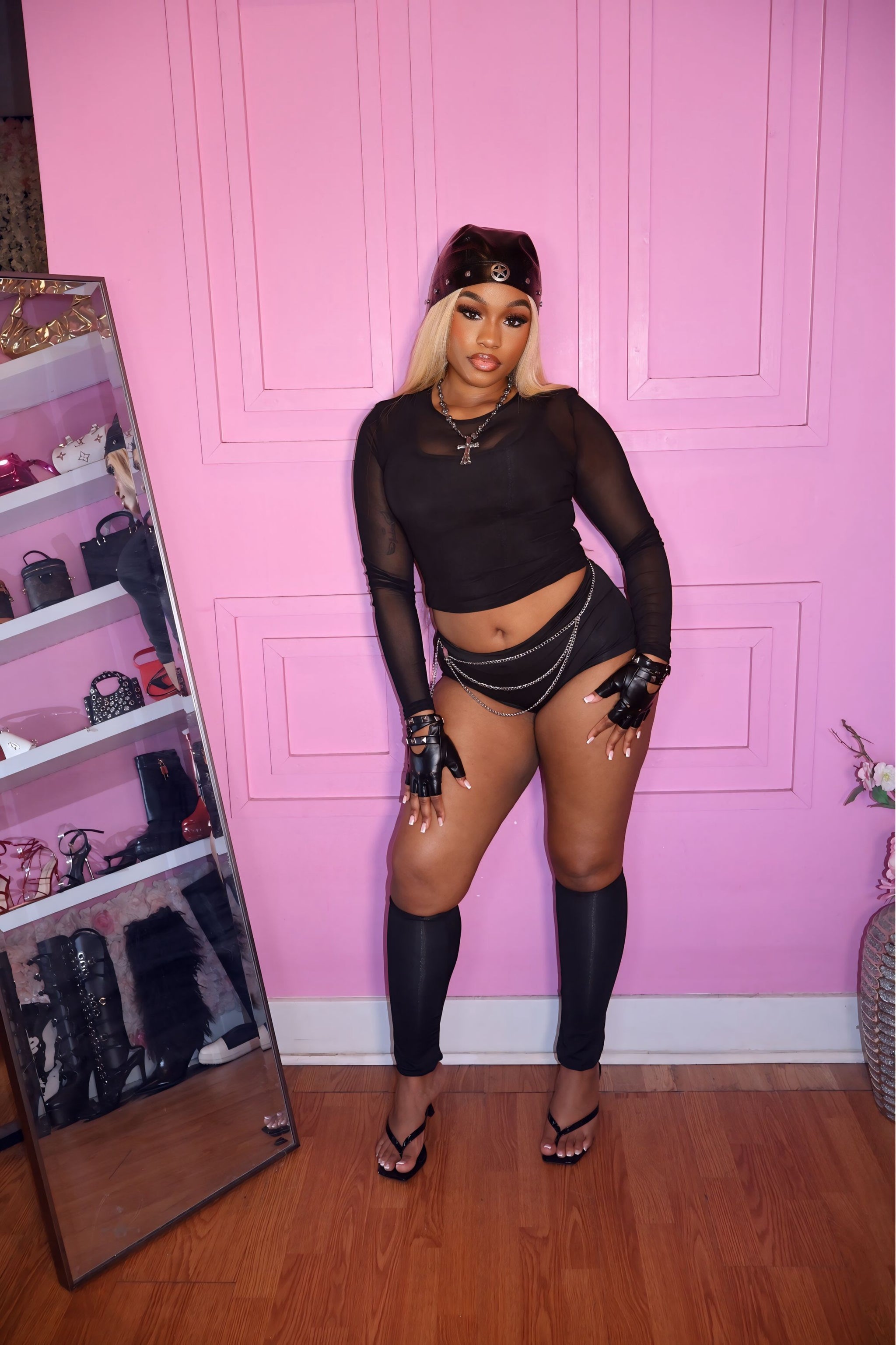 On Display Set (Black)