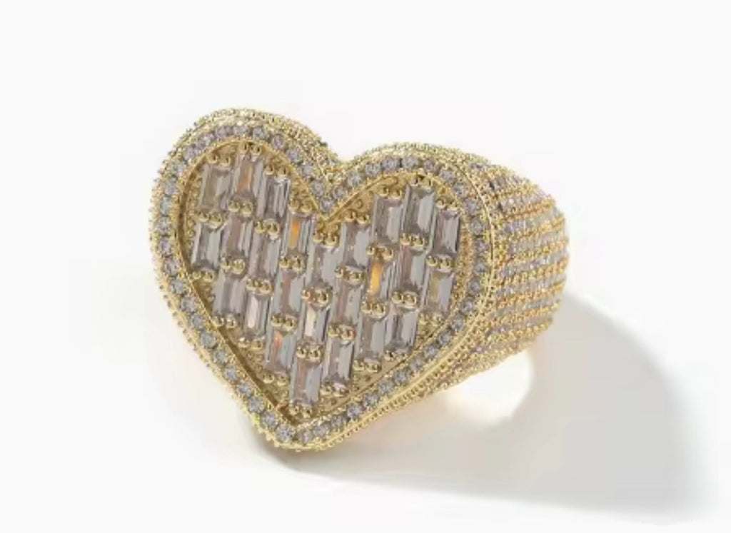 Amour Ring (Gold)