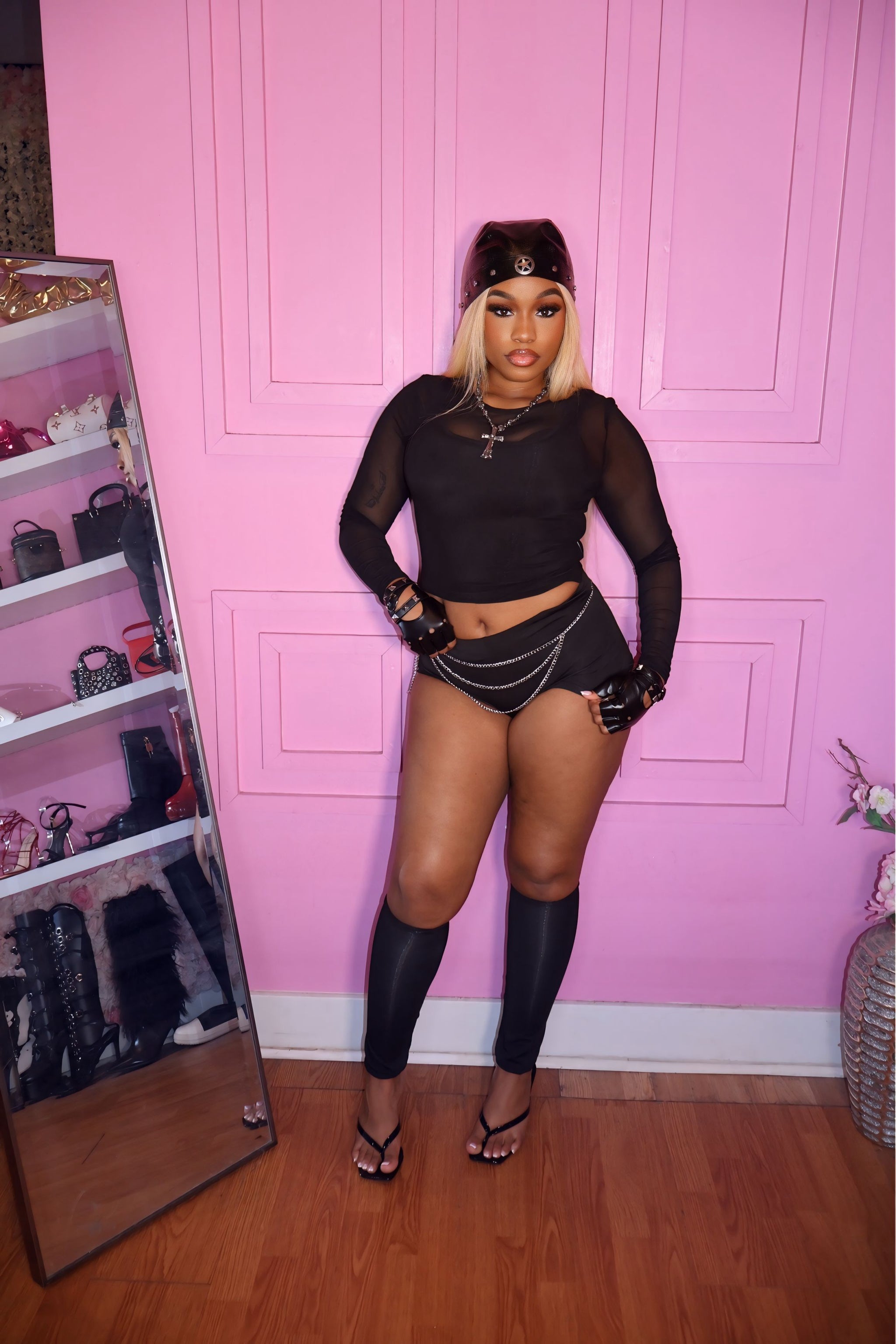 On Display Set (Black)