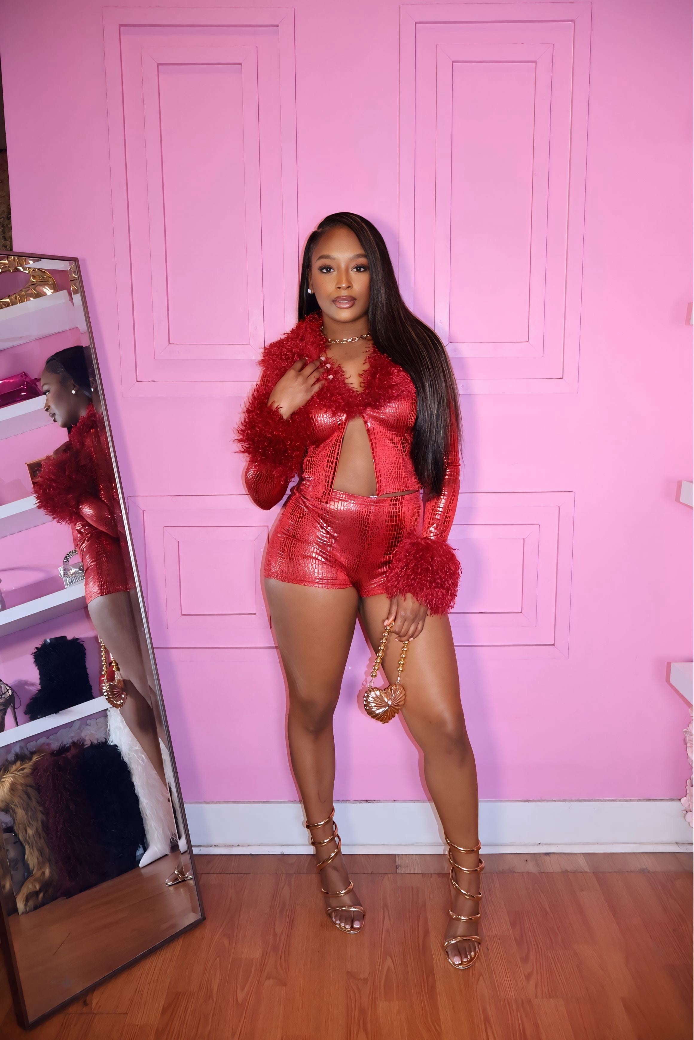Tyra Set