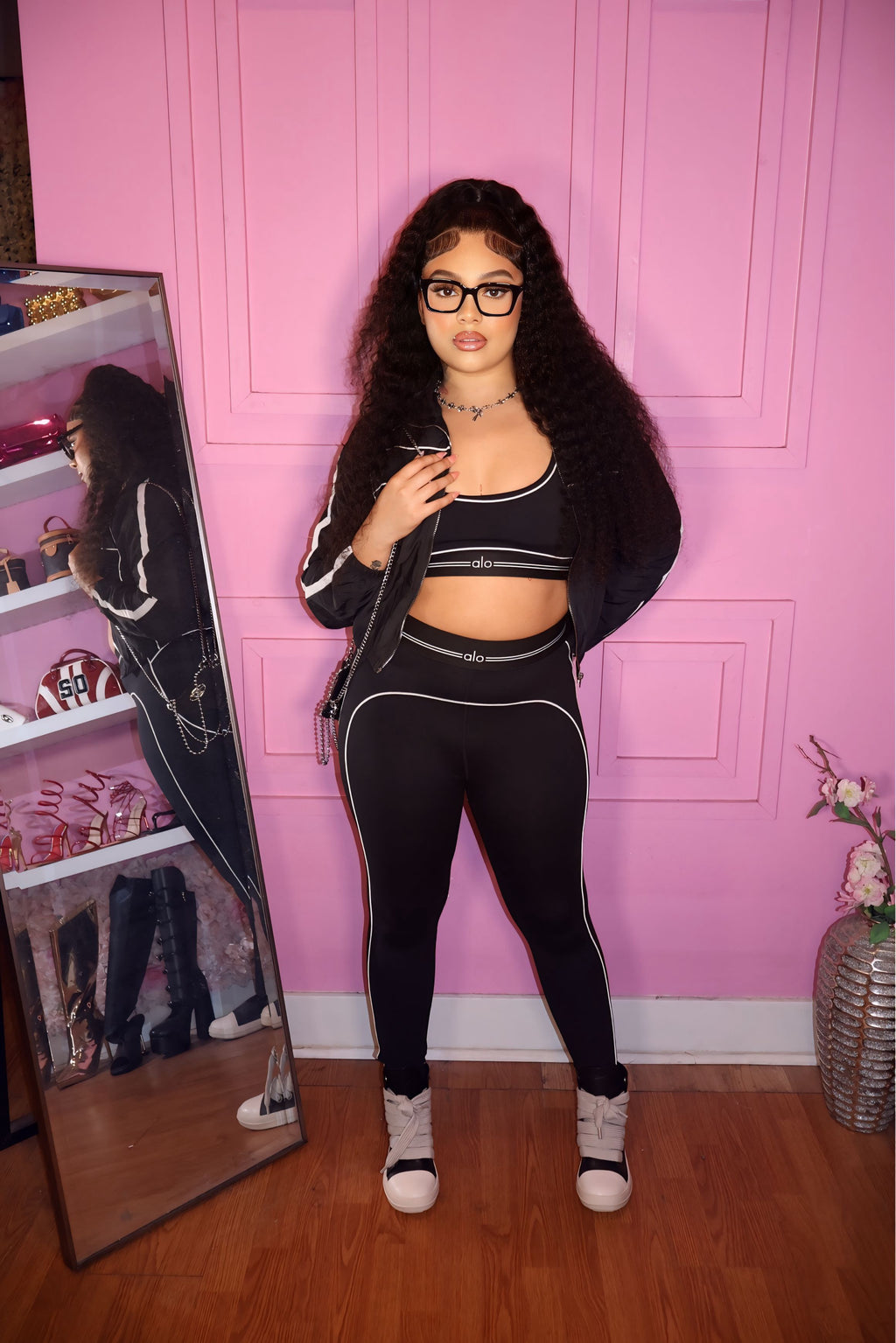 Lo Set (Black)