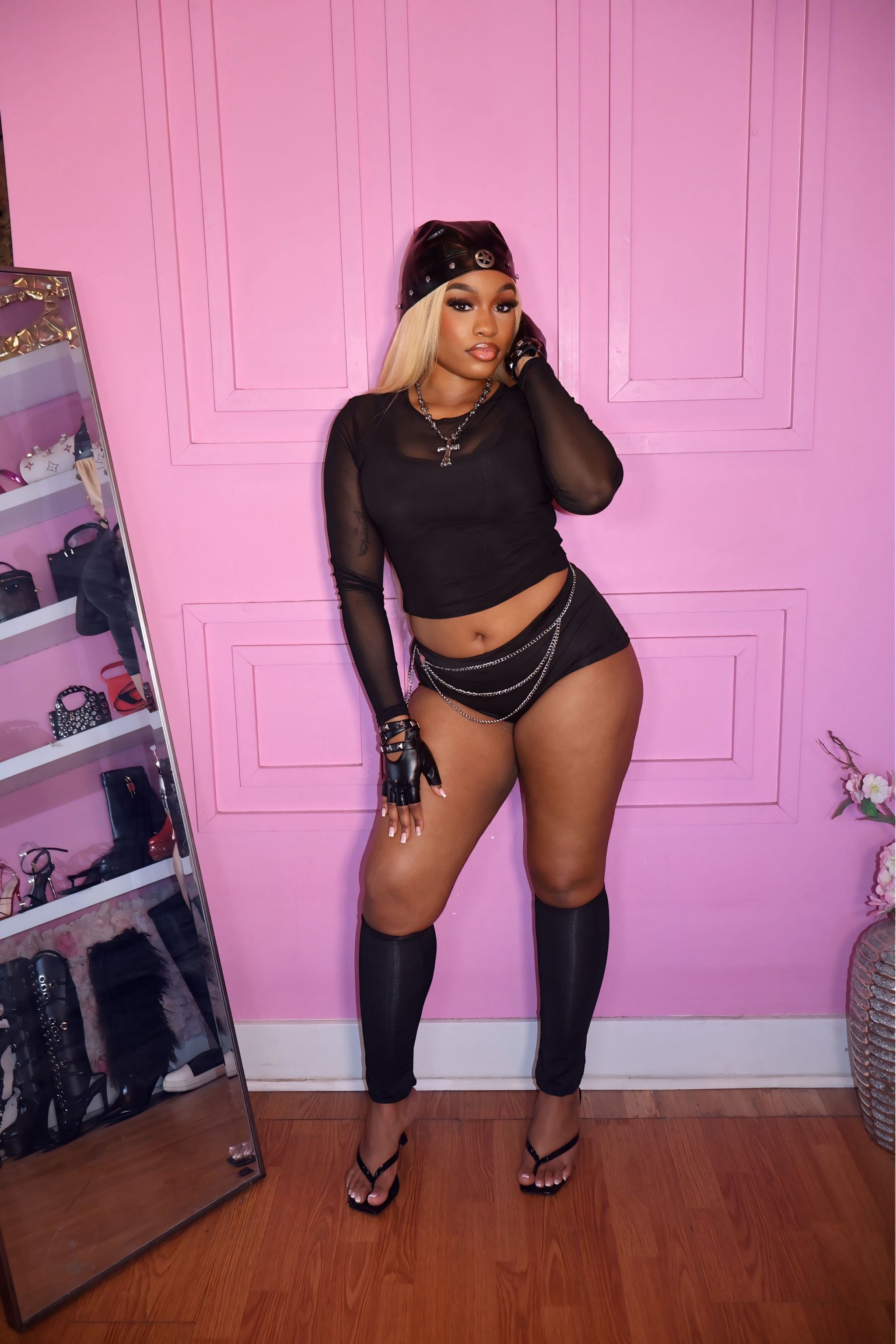 On Display Set (Black)