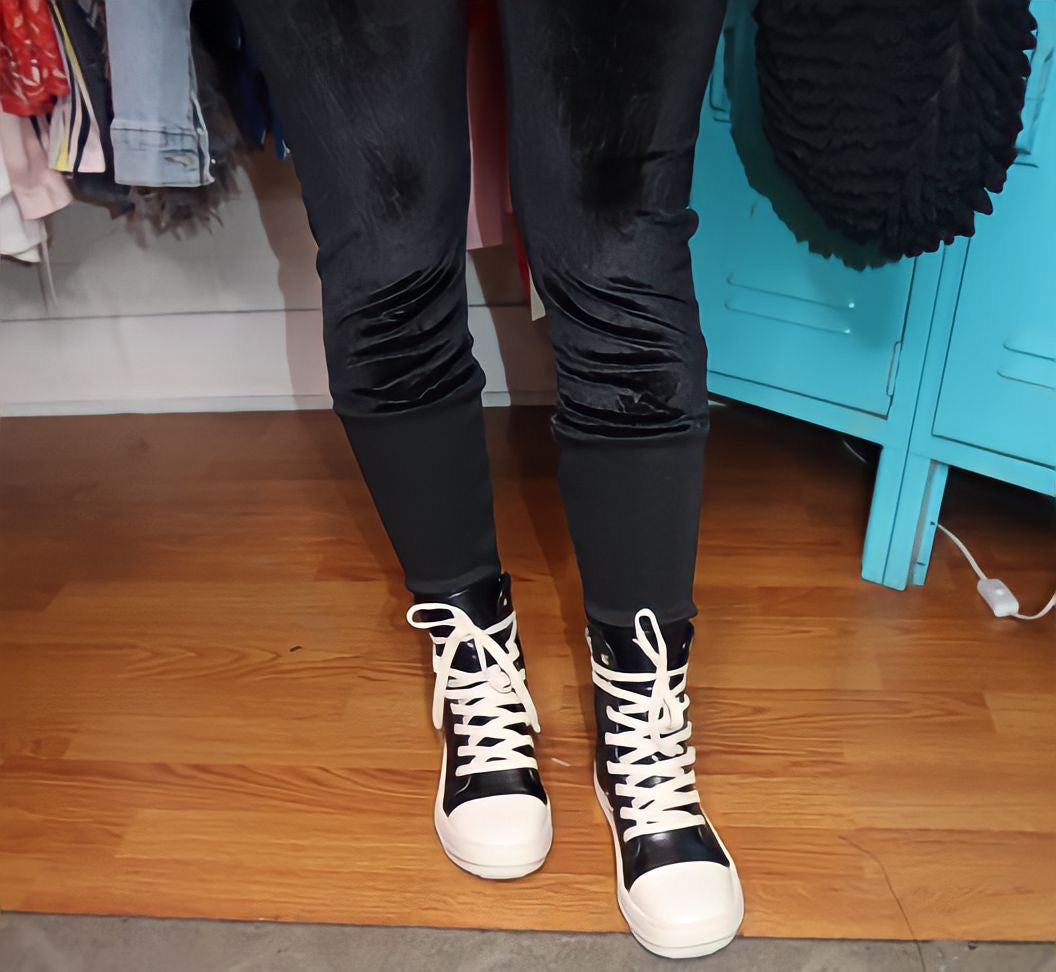Ricky Sneakers (Black)